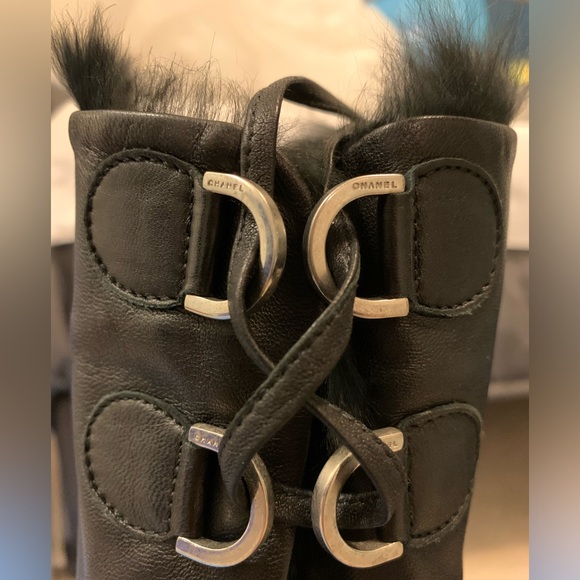 RESERVED - Authentic CHANEL Leather Fur Boots (Only available until Nov 15) - Picture 6 of 13